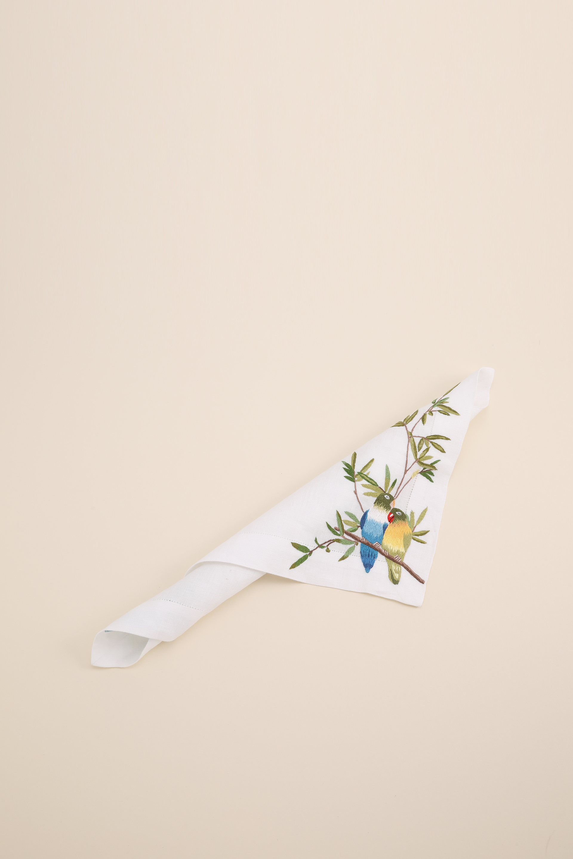 

Jungle Birds Small Placemat, White