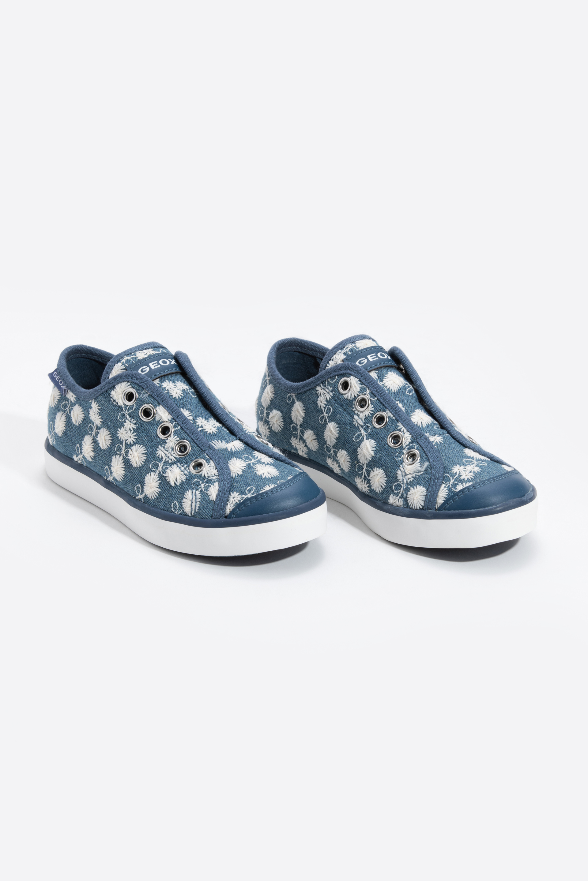 

Geox J Ciak Embroidered Slip-on Sneakers