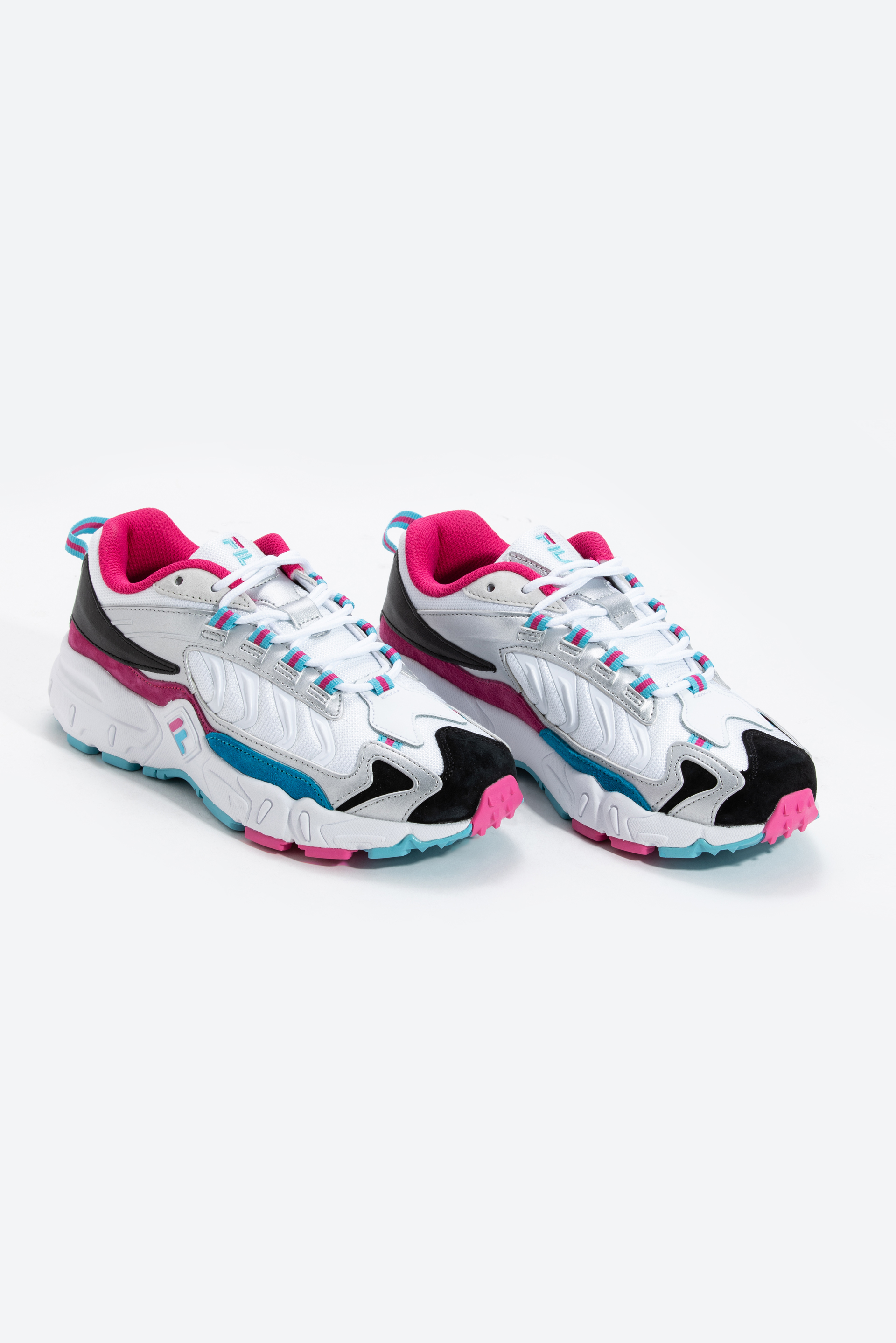 

Hyperblaze Sneakers, White