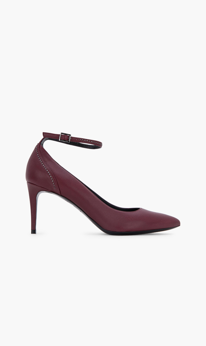 

Longchamp Pointy-toe Ankle Strap Pumps