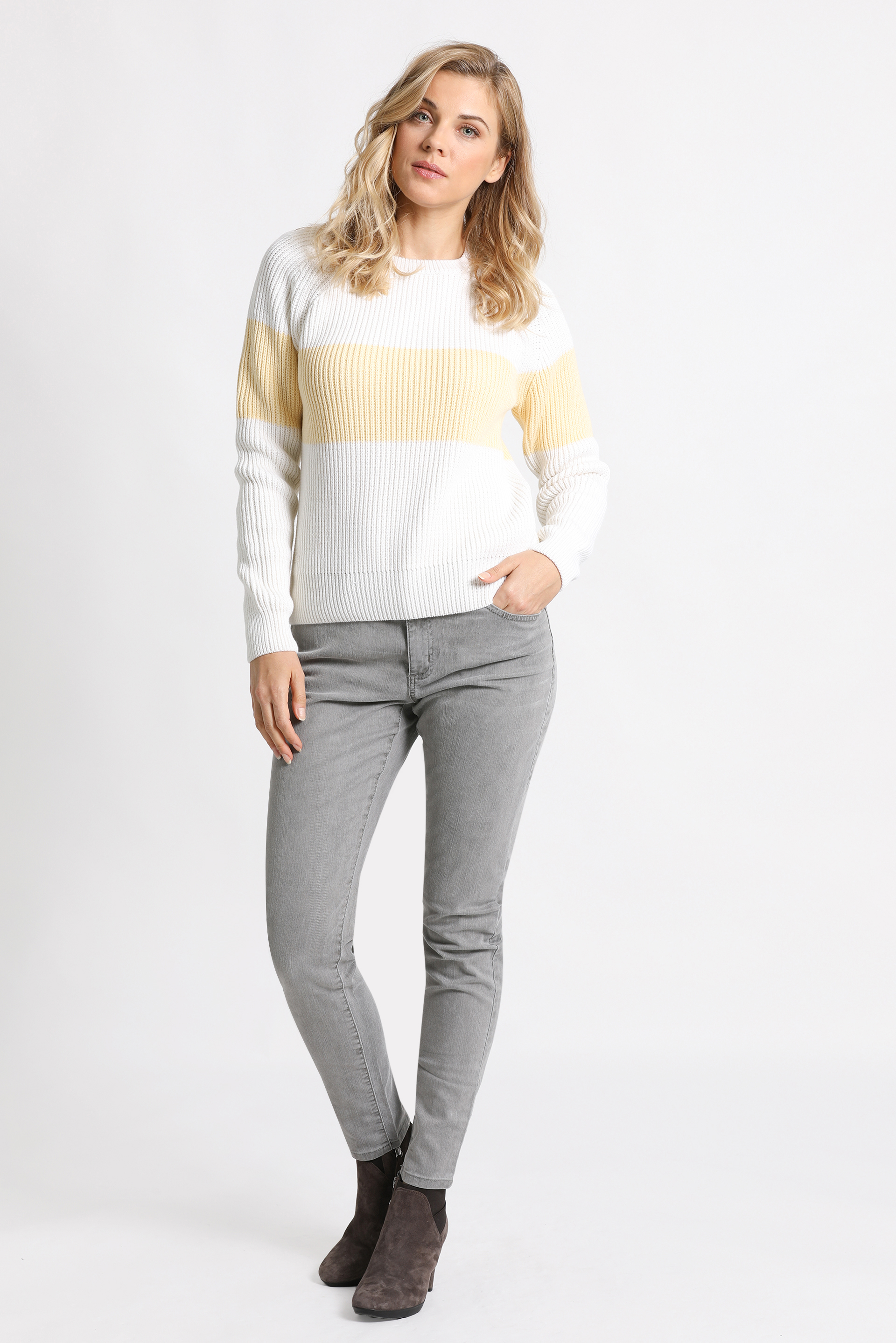 

Lacoste Ribbed Knit Sweater