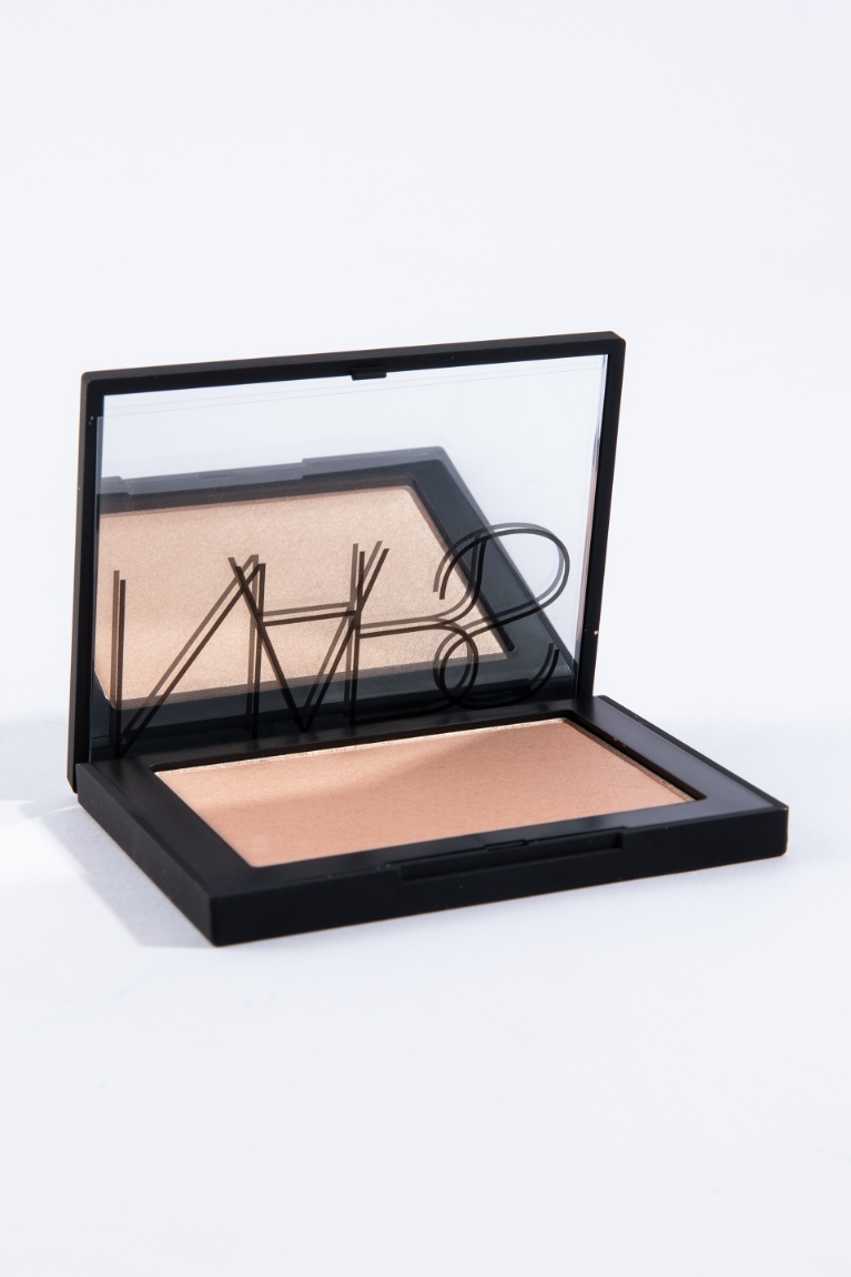 

Nars Highlighting Powder, Fort De France 5222