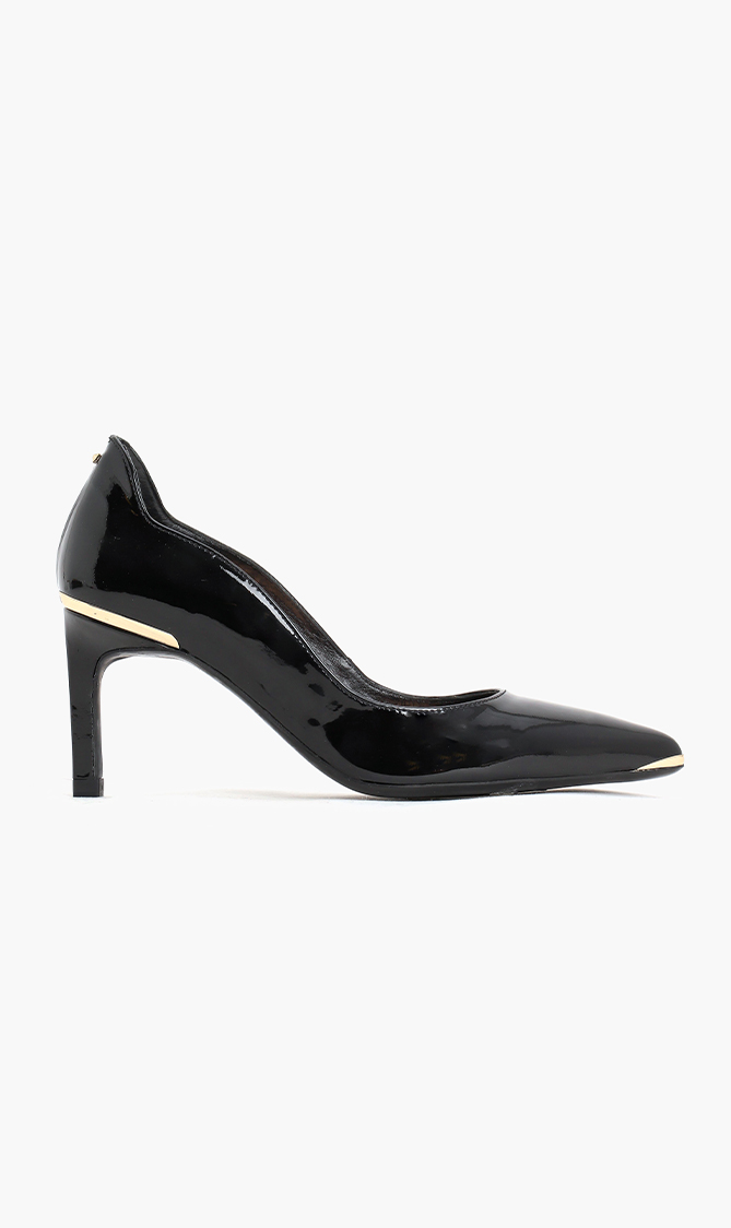 

Ted Baker Ernil Leather Pointed Toe Pumps
