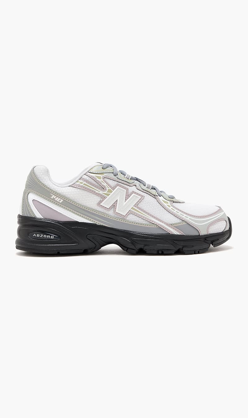 White U7403uq-020:nbe.020:9.5:740