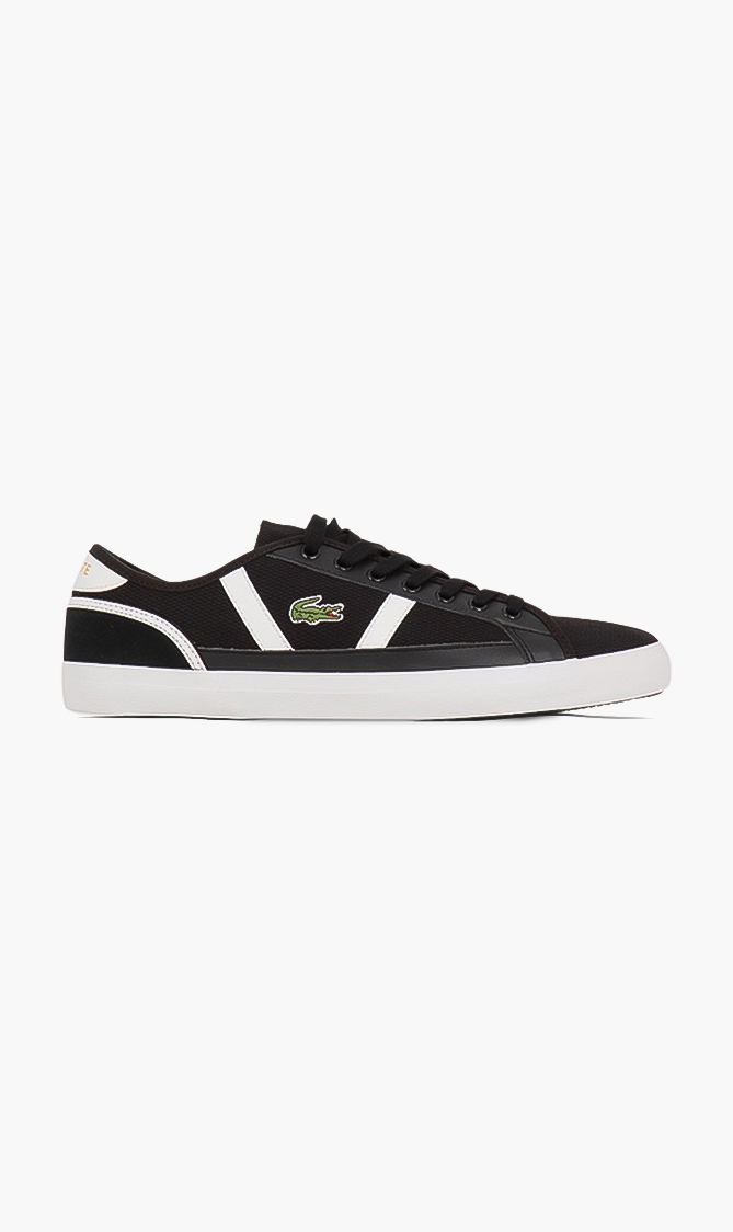 

Lacoste Sideline 220 Trainers