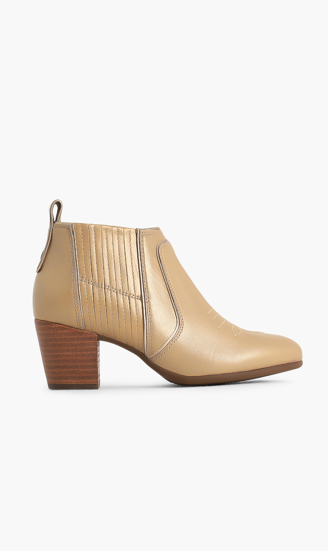 

Geox Lucinda Ankle Boots