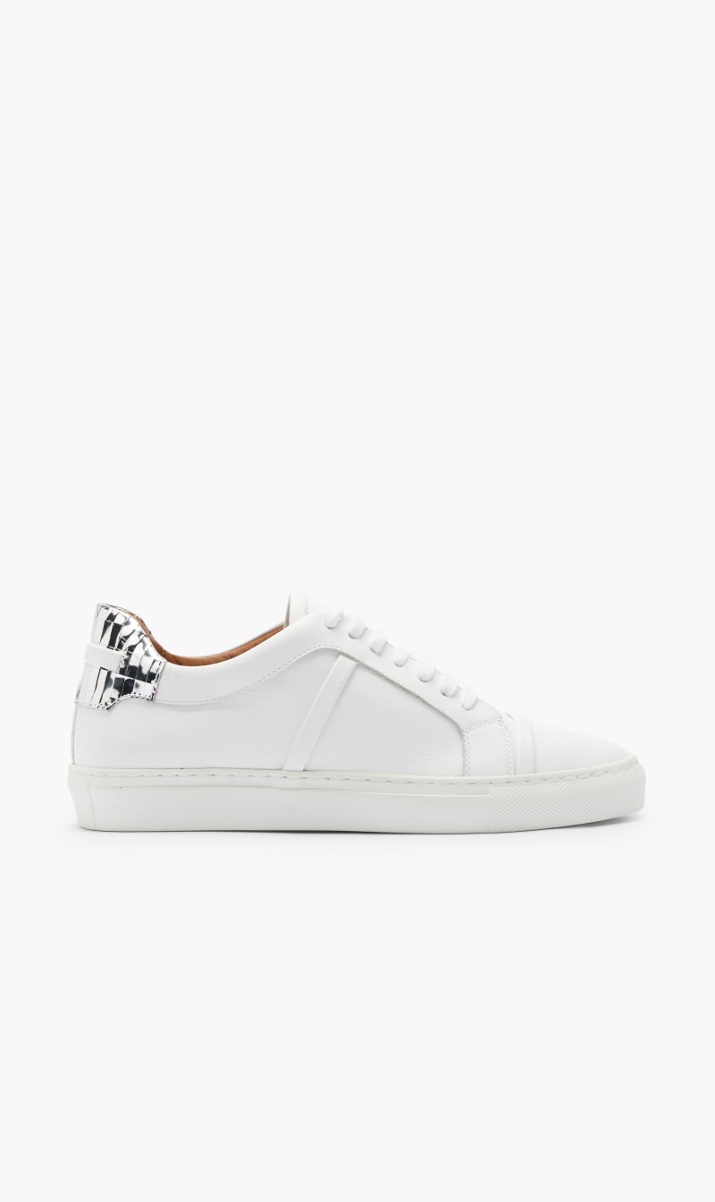 

Deon 27, White