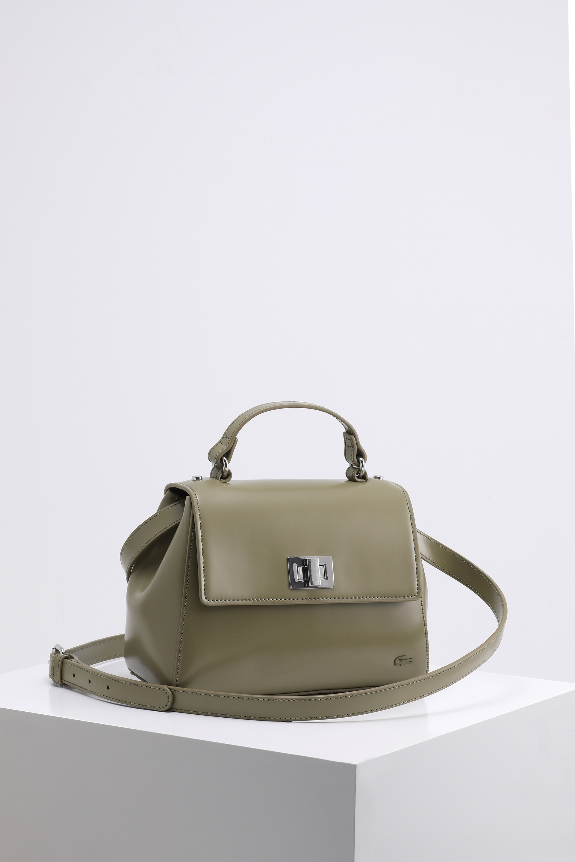 

Lacoste Green Peacoat Solid Xs Satchel Bag for Women | The Deal Outlet
