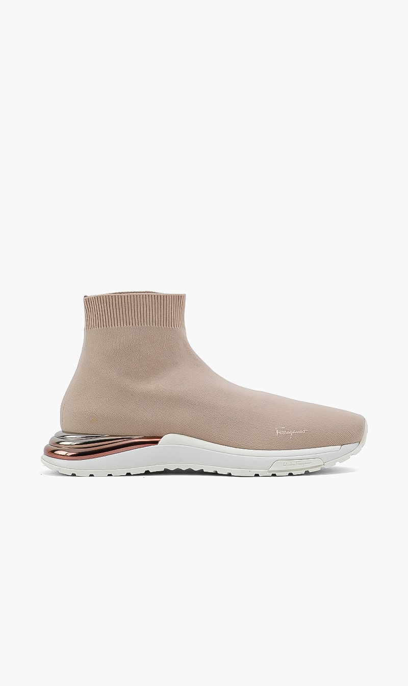 

Salvatore Ferragamo Ninette Boots