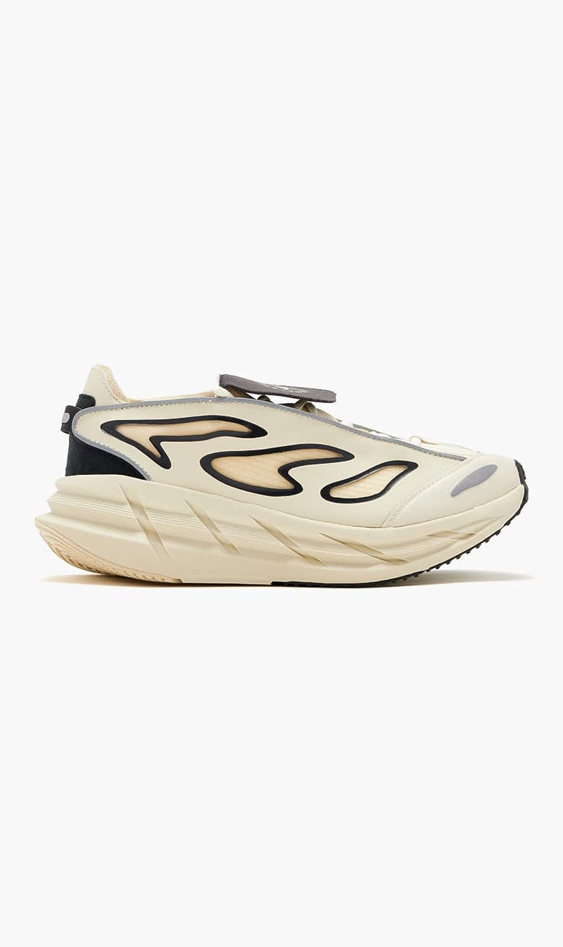 White Asmc Adistar for Women