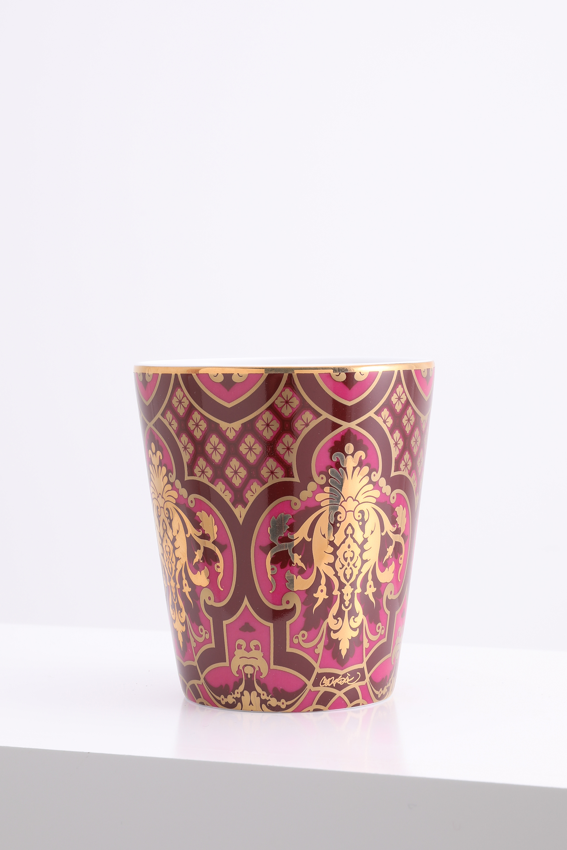 

Rose Et Marius Limited Edition Mr Christian Lacroix Tumbler