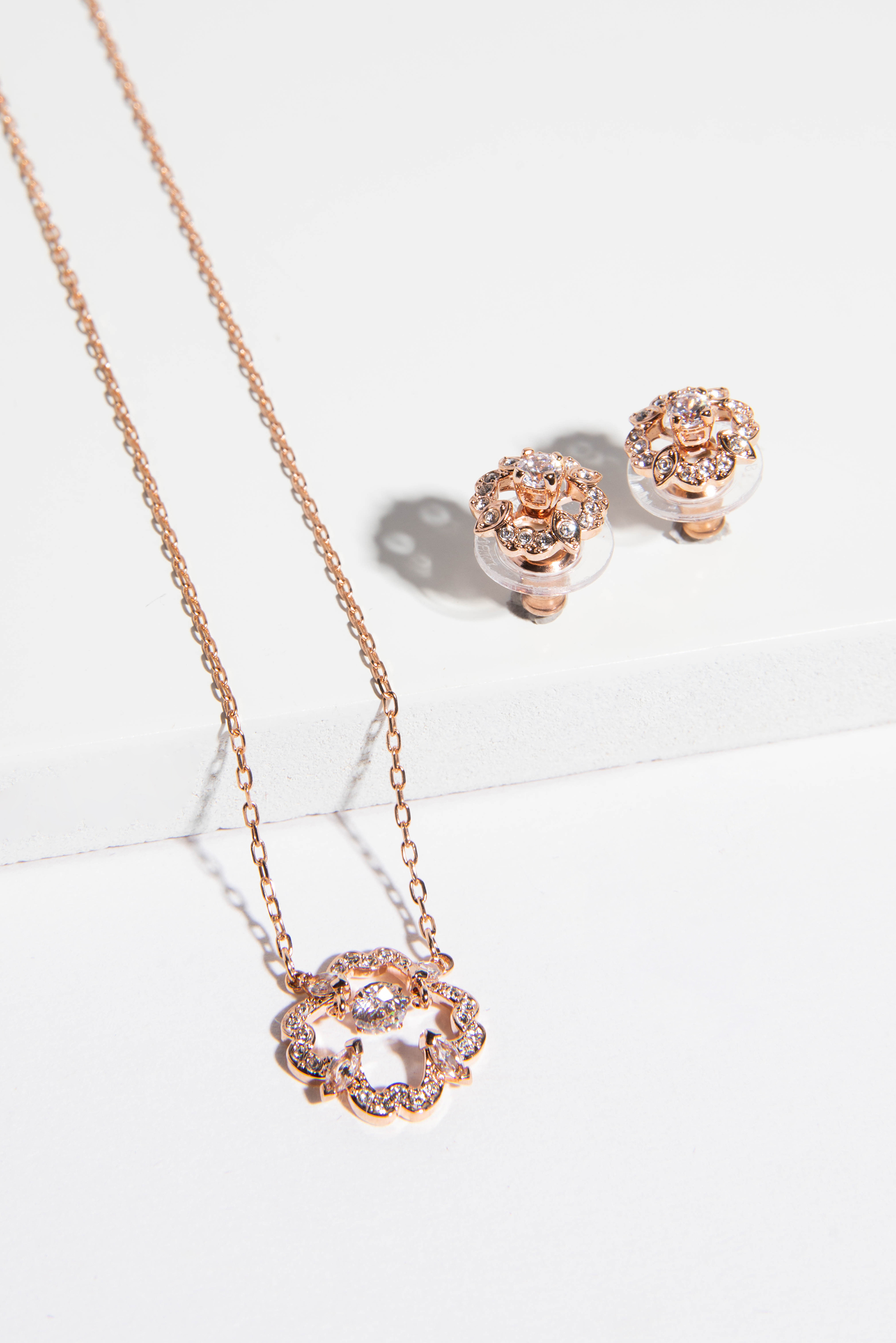

SWAROVSKI Sparkling Dance Crystal Flower Necklace & Earring Jewellery Set