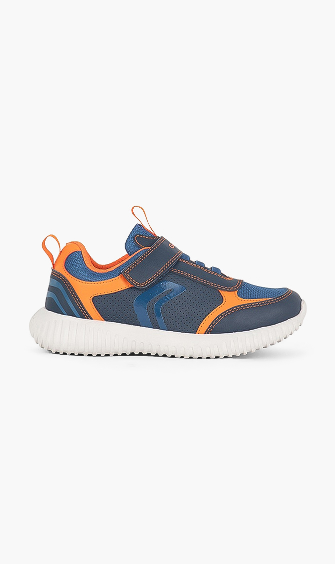 

Geox Waviness Leather Sneakers