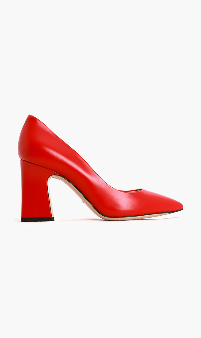 

Pollini Leather Pointy Toe Pumps