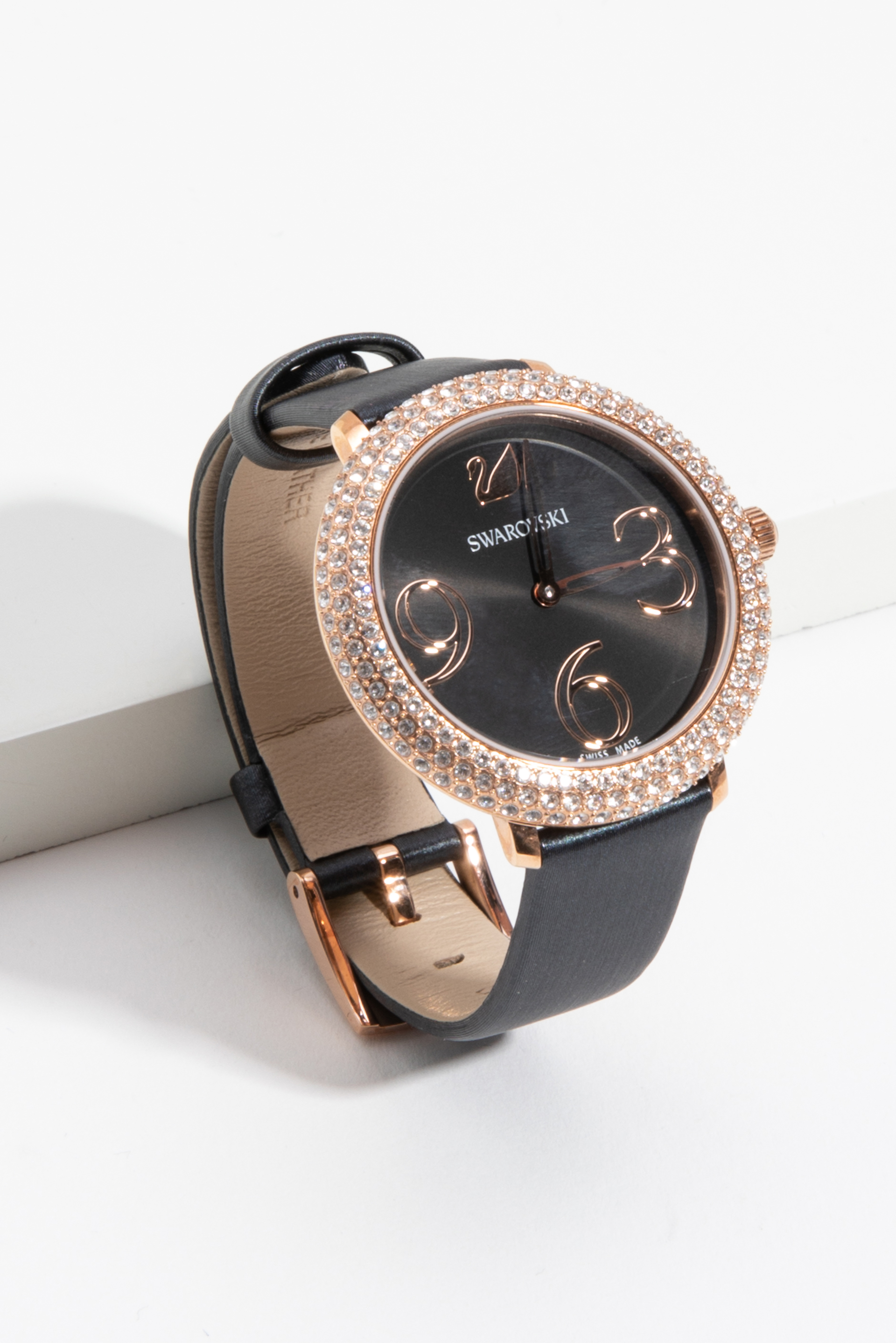 

Swarovski Crystal Frost Analog Watch