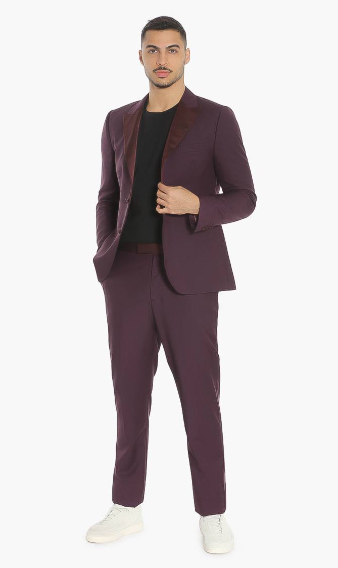 

Tailored Fit Evening Suit
