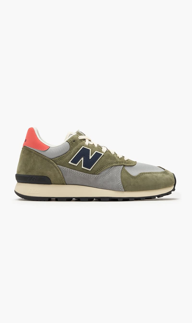 

New Balance Green 475 Sneakers for Men | The Deal Outlet