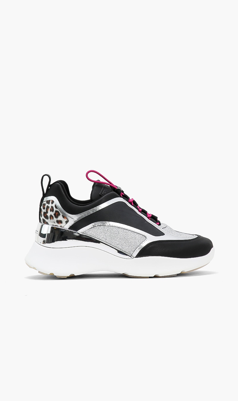

Guess Gwemerie Active Sneakers