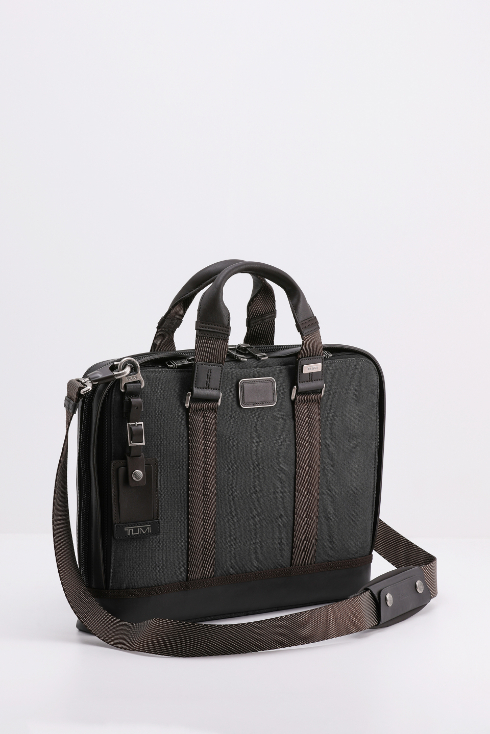 

Tumi Alpha Bravo Men's Andrews Slim Briefcase