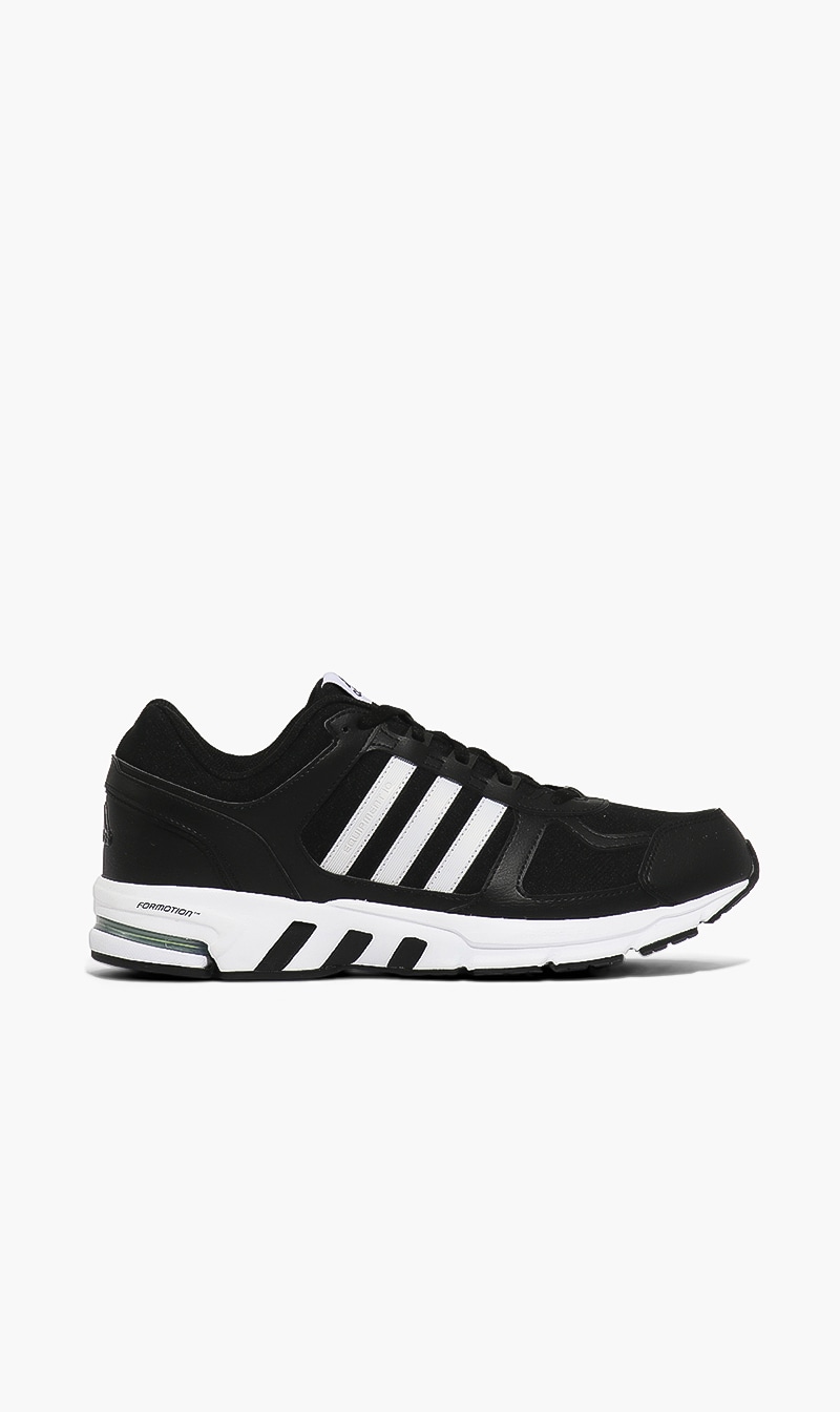 

Equipment Running Sneakers, Black