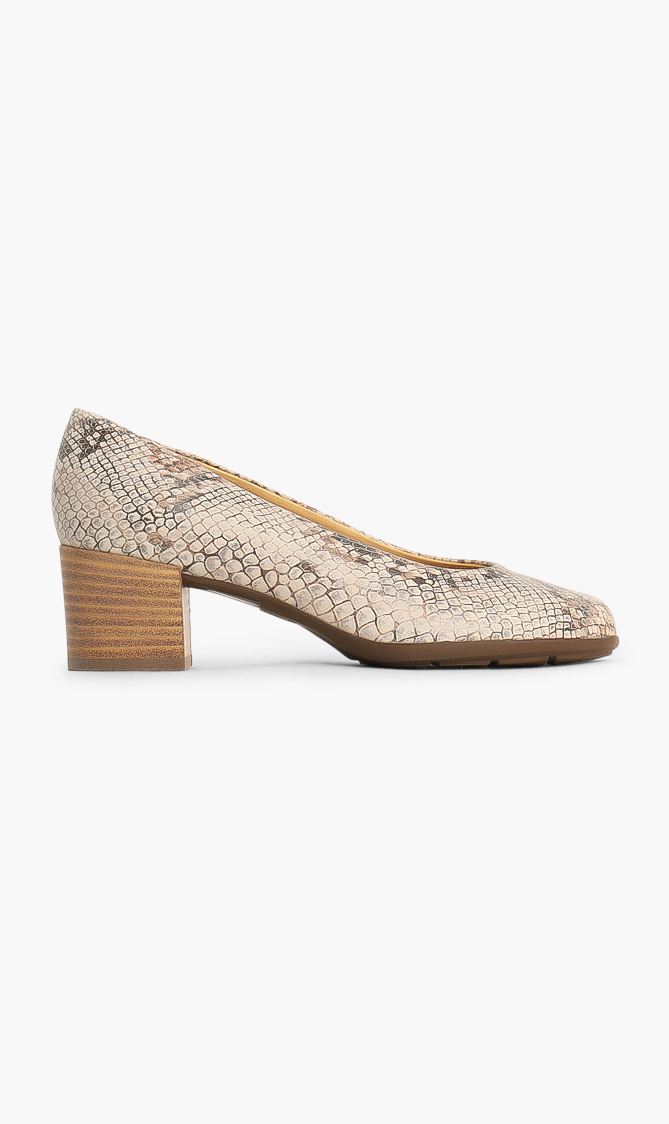 

Geox Annya Python Print Pumps