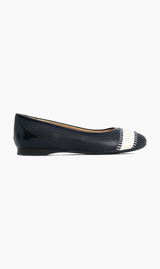 

Geox Lamulay Flats