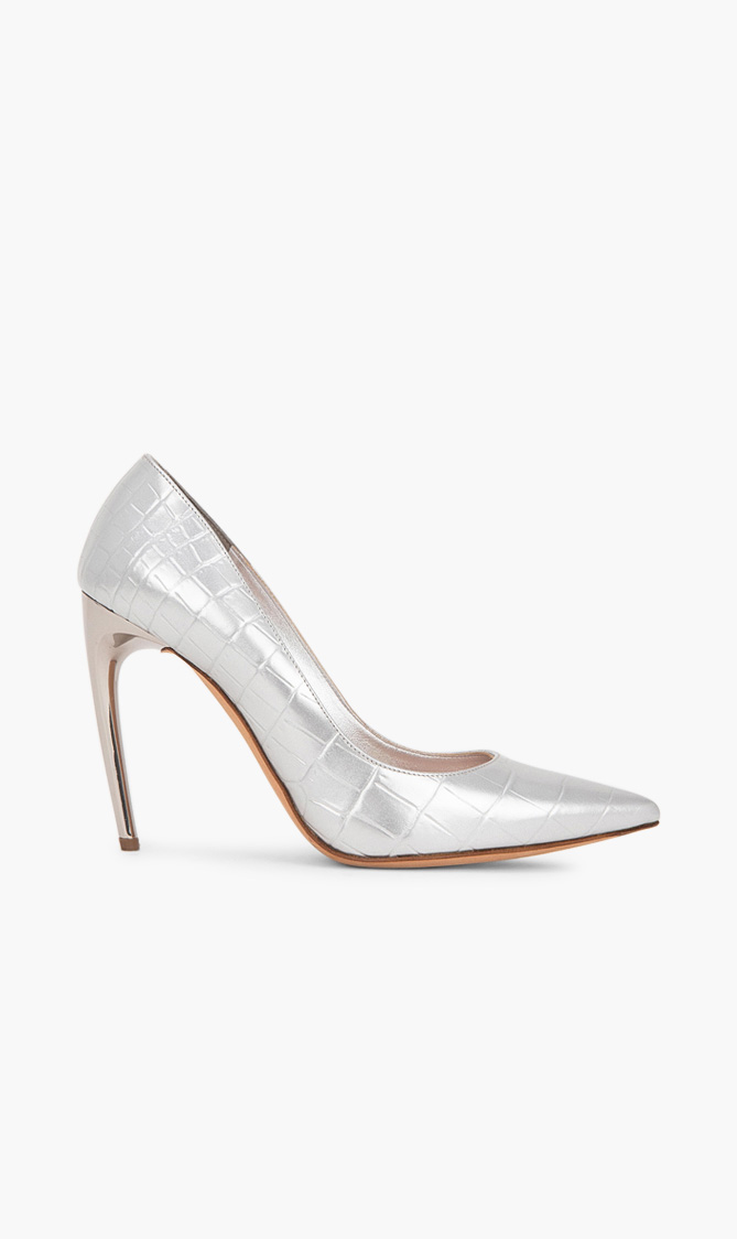 

Alexander Mcqueen Leather Point-toe Pumps