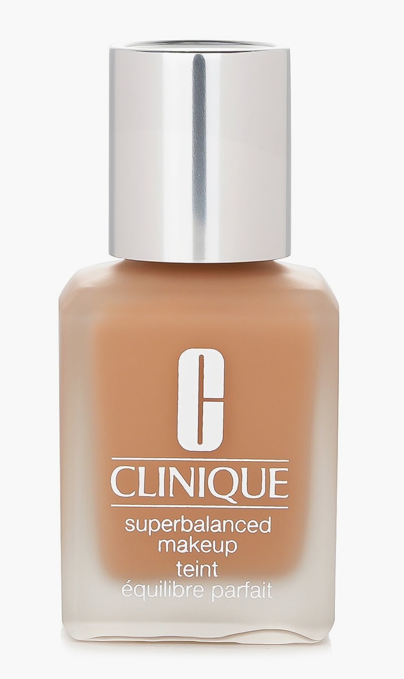 

Clinique Others Superbalanced Makeup, Sand for Women | The Deal Outlet