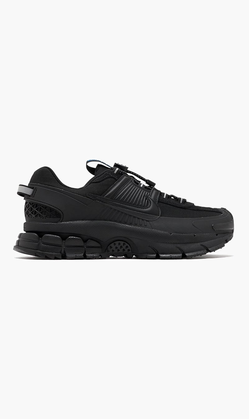 Black W Nike Zoom Vomero Roam for Women