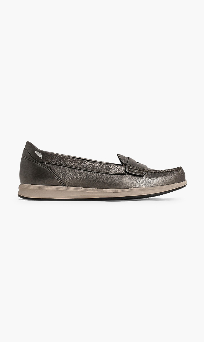 

Geox Avery Leather Moccasins