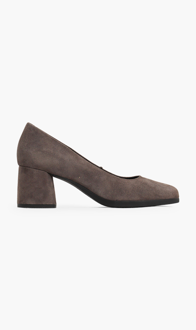 

Geox D Elina A Suede Pumps