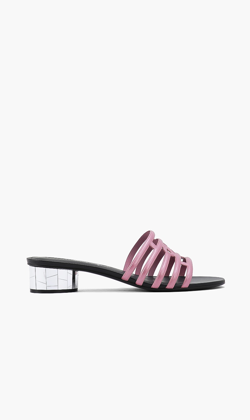 

Finn 30 Sandals, Pink