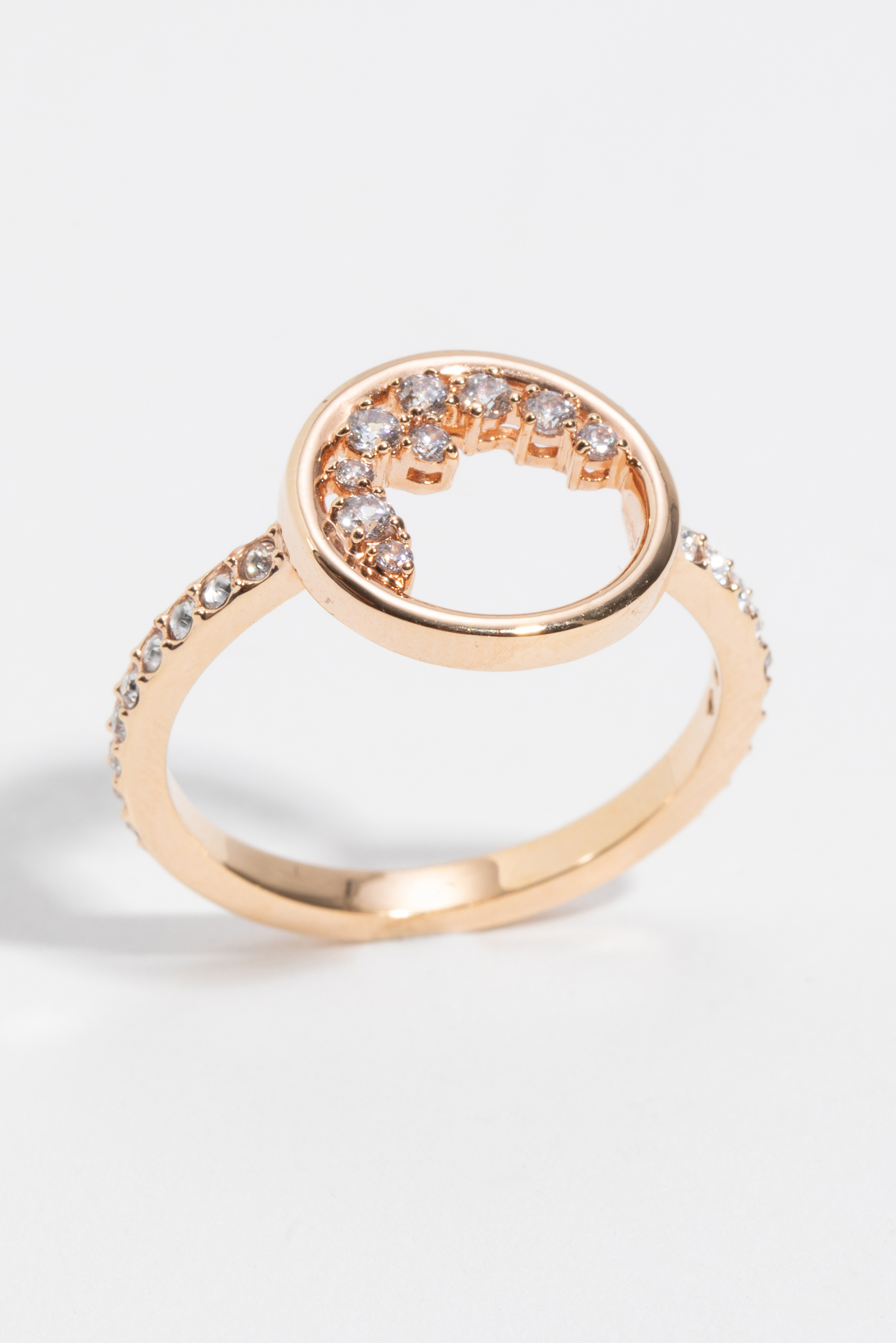 

Swarovski North Motif Ring, 52 Mm