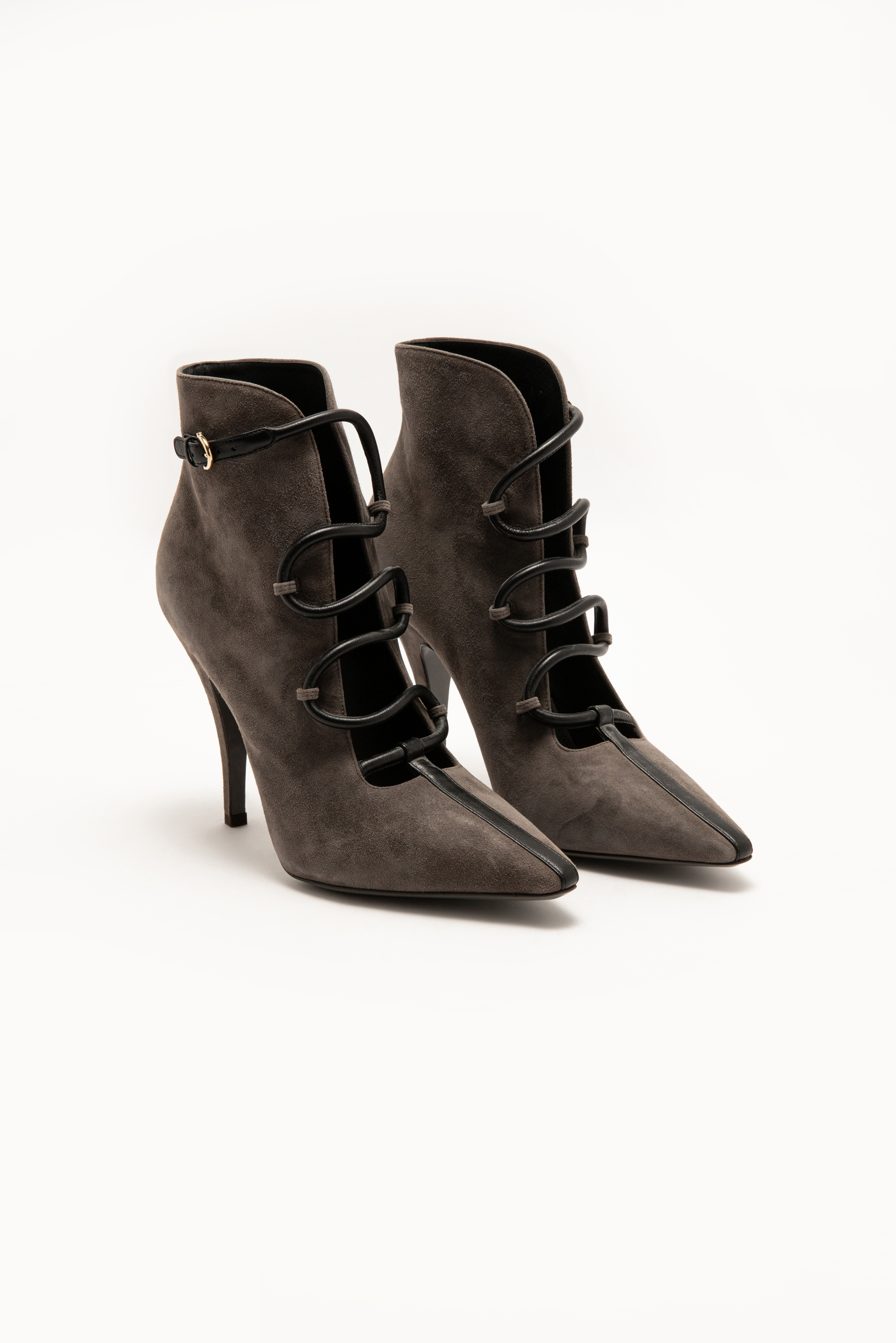 

SALVATORE FERRAGAMO Leather Ankle Booties