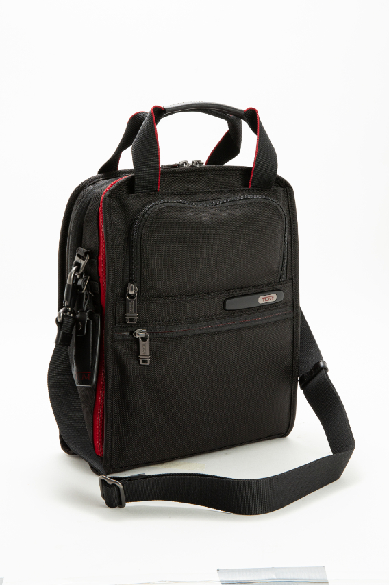 

Tumi Utility Tote Bag