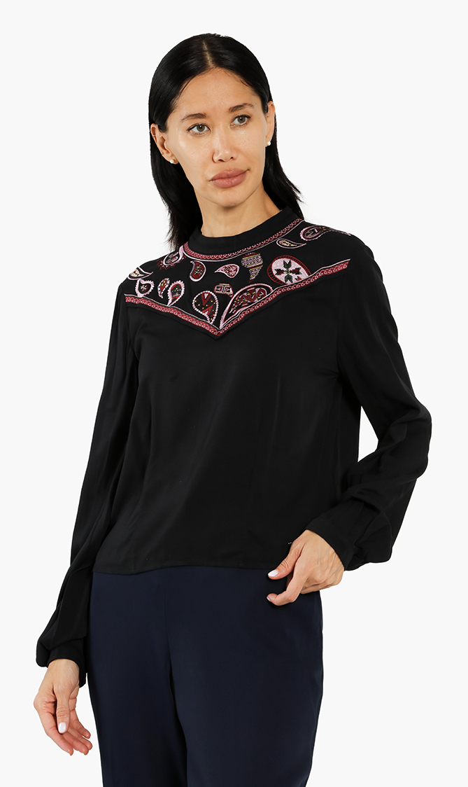 

Jackro Embroidered Top