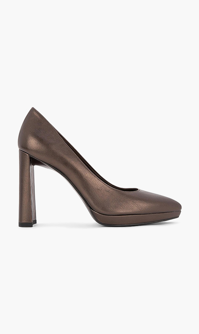 

Stuart Weitzman Zsazsa Auburn Shadow Pumps