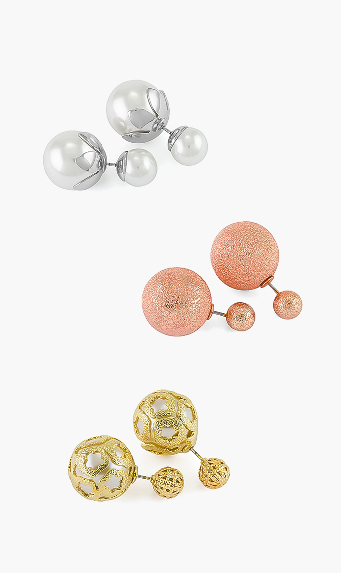 

Time Design Double Ball Earrings Set