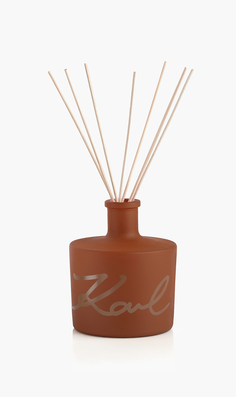 

Karl Lagerfeld Essence D'ambre - Reed Diffuser With Natural Sticks
