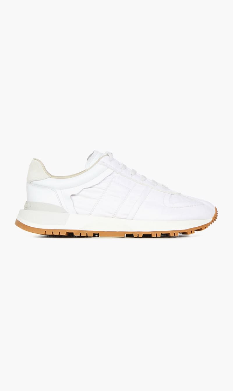 

Maison Margiela White Runner Evolution Shoes for Men | The Deal Outlet