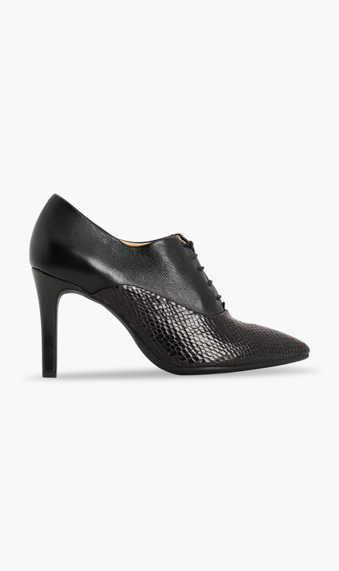 

Geox Forsythia Leather Ankle Boots