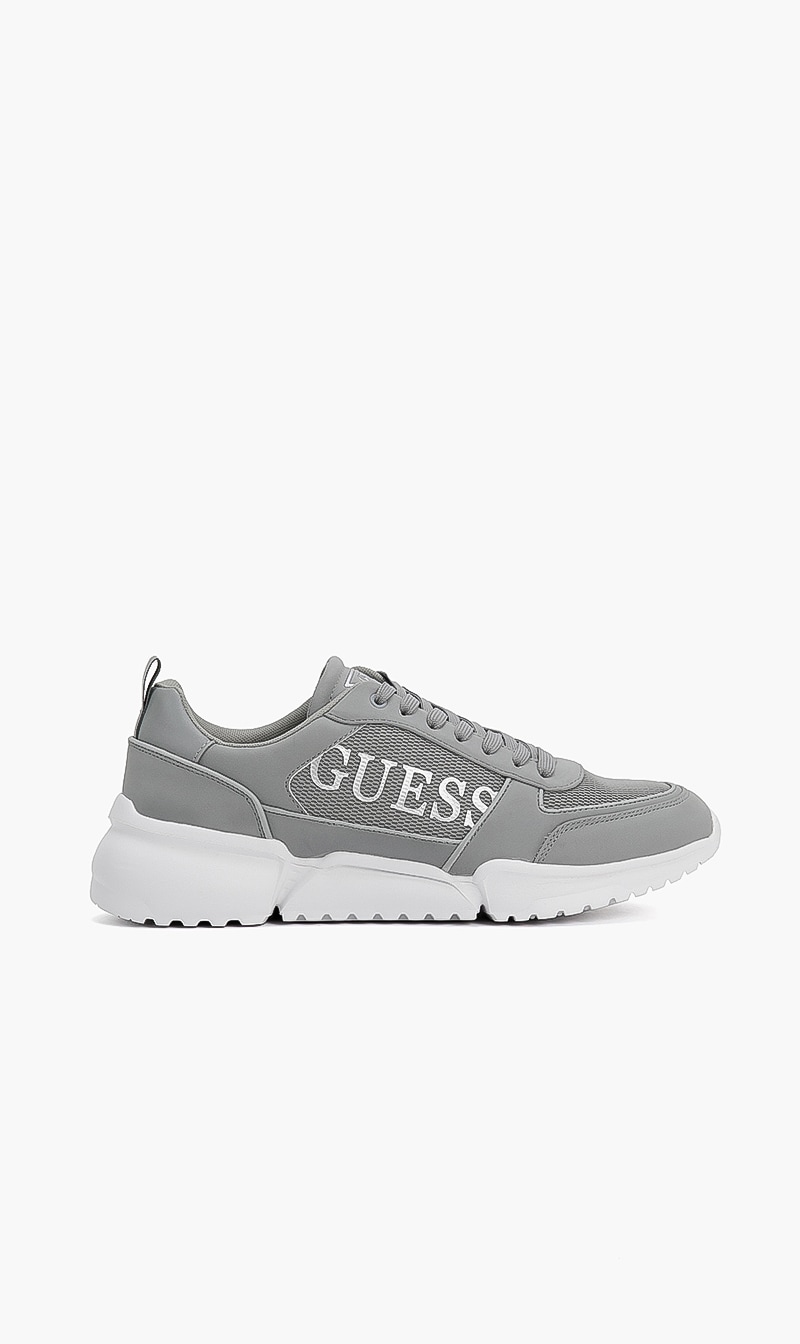 

Salter Sneakers