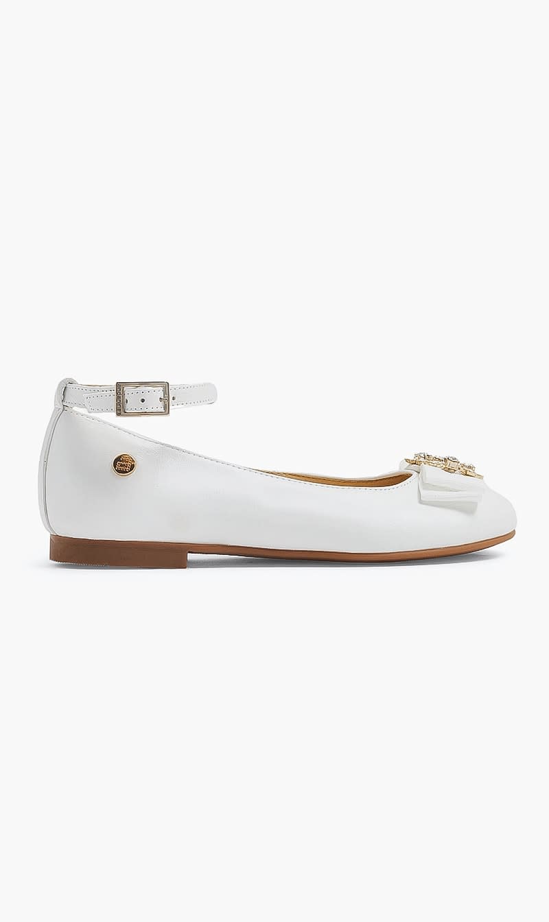 

Andanines White Horma 48503 Zapato Piso Diva for Girls | The Deal Outlet