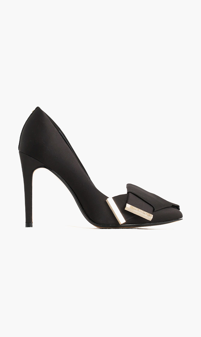 

Ted Baker Iinesi Satin Bow Pumps