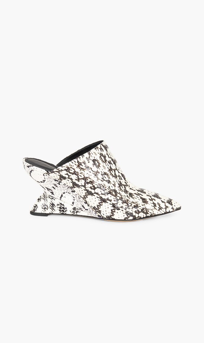 

Salvatore Ferragamo Pump Pineto Mule